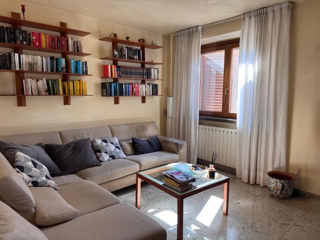 Villa Schiera in vendita a Prato, Toscana