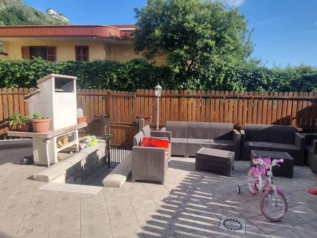 Villa Schiera in vendita a Quadrelle, Campania