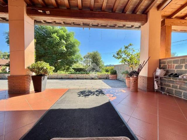 Villa Schiera in vendita a Caserana, Quarrata