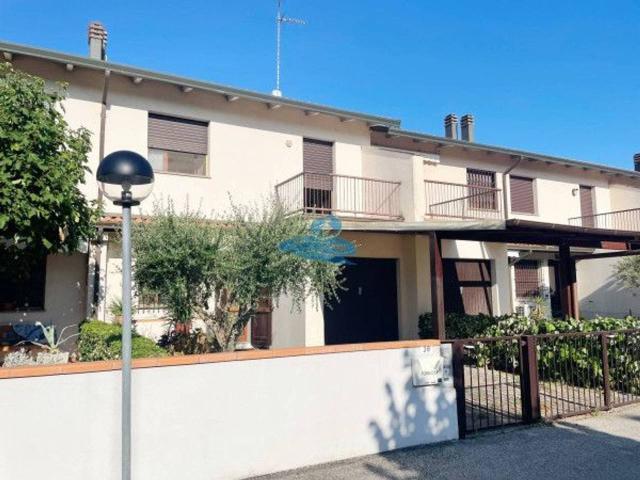 Villa Schiera in vendita a Ponte Nuovo, Ravenna
