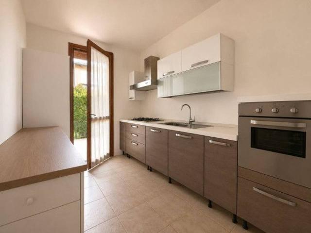 Villa Schiera in vendita a Ravenna, Reggio Emilia