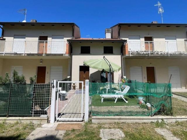 Villa Schiera in vendita a Punta Marina Terme, Ravenna