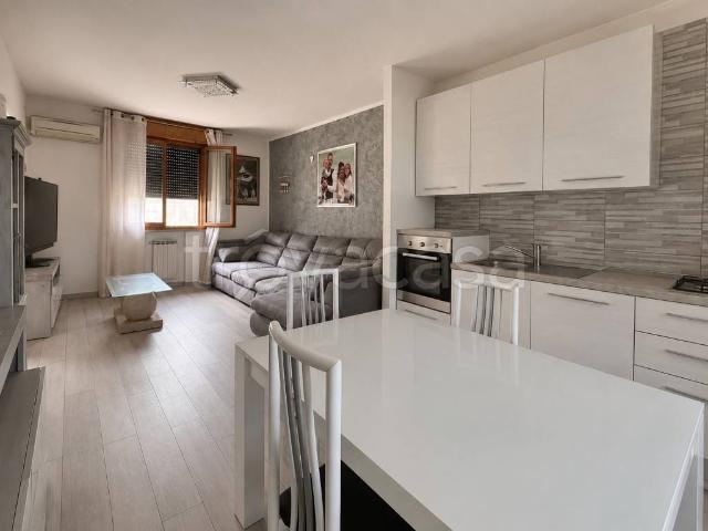 Villa Schiera in vendita a Ravenna, Reggio Emilia