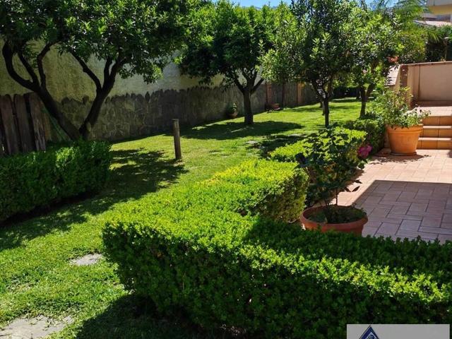 Villa Schiera in vendita a Calabria, Reggio Calabria