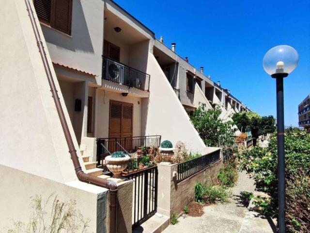 Villa Schiera in vendita a Calabria, Reggio Calabria