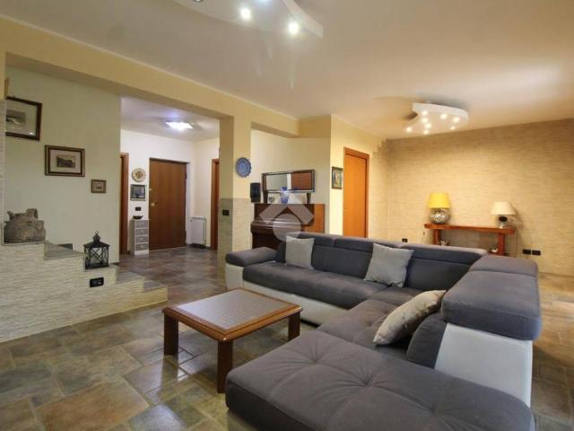 Villa Schiera in vendita a Gallico Marina, Calabria