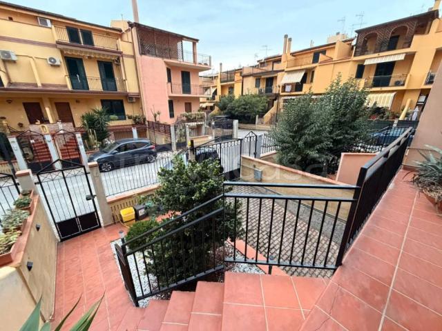 Villa Schiera in vendita a Calabria, Reggio Calabria