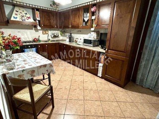 Villa Schiera in vendita a San Giacomo esterna, Re
