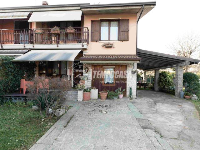 Villa Schiera in vendita a Treponti, Rezzato