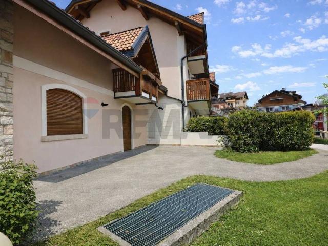 Villa Schiera in vendita a Canove, Canove Di Roana