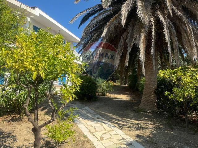 Villa Schiera in vendita a Rocca San Giovanni, Abruzzo