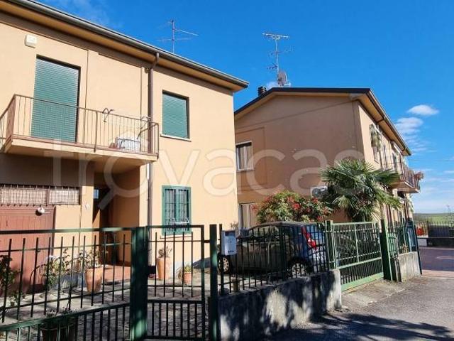 Villa Schiera in vendita a Rogoredo, Casatenovo