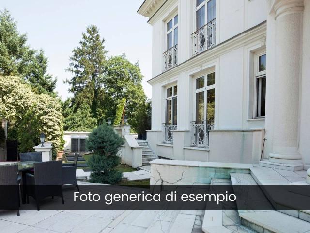 Villa Schiera in vendita a Municipio Roma VII, Roma Capitale