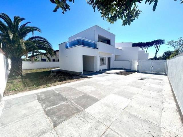 Villa Schiera in vendita a San Giorgio di Acilia, Roma Capitale