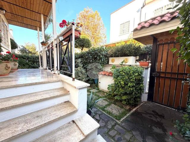 Villa Schiera in vendita a Prato Fiorito, Roma Capitale
