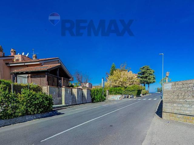 Villa Schiera in vendita a Massimina, Roma