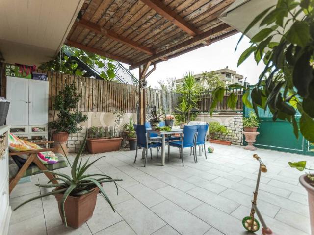 Villa Schiera in vendita a Torrino, Roma