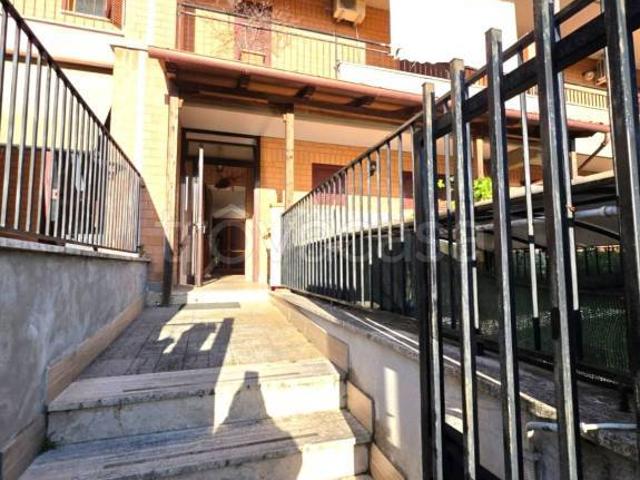 Villa Schiera in vendita a Municipio Roma XV, Roma Capitale