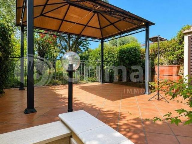 Villa Schiera in vendita a Pantan Monastero, Roma Capitale