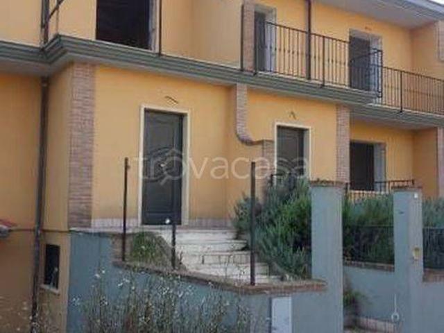 Villa Schiera in vendita a Rotondi, Campania