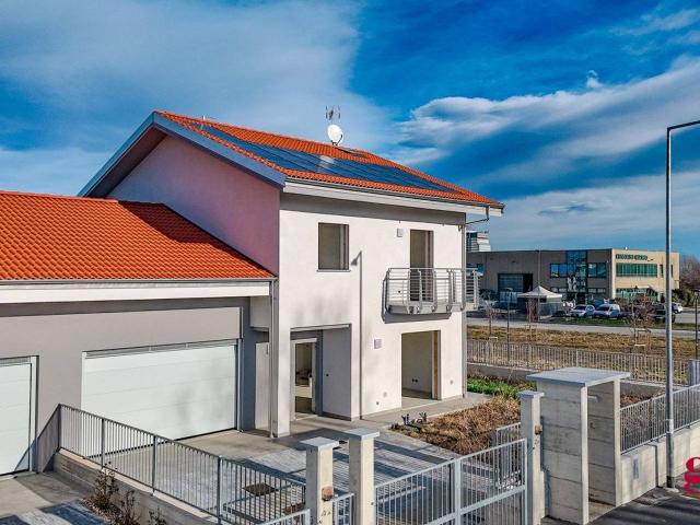 Villa Schiera in vendita a Piemonte, Cuneo