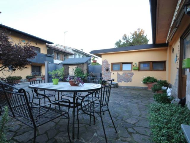 Villa Schiera in vendita a San Lorenzo Isontino / San Lurinç Lisuntin, Gorizia / Gurize / Gorica