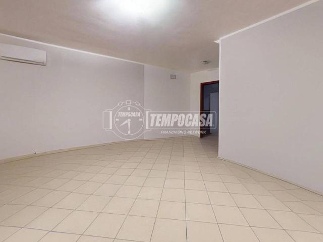 Villa Schiera in vendita a San Marcellino, Campania