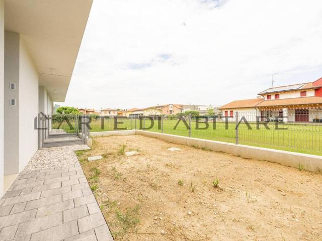 Villa Schiera in vendita a Monastiero, San Martino Di Lupari