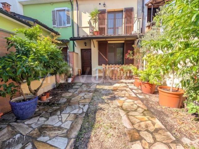 Villa Schiera in vendita a San Martino Siccomario, Lombardia