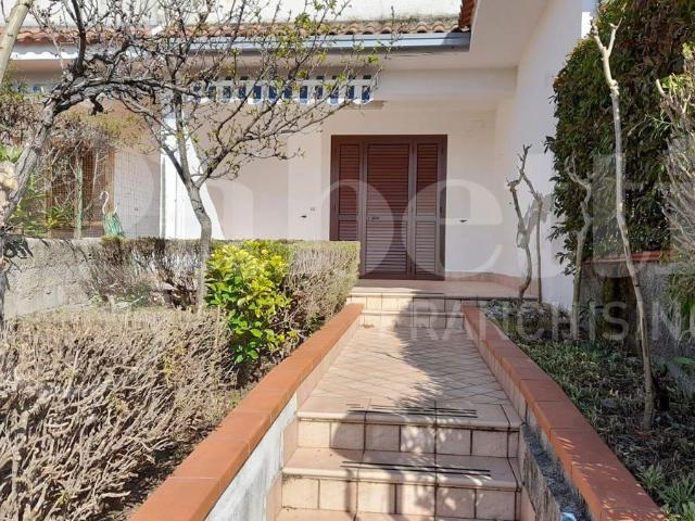 Villa Schiera in vendita a Calabria, Cosenza