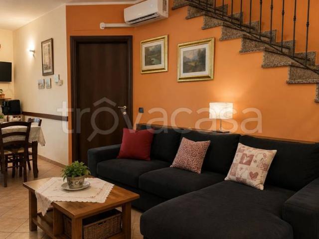 Villa Schiera in vendita a San Secondo Parmense, Reggio Emilia