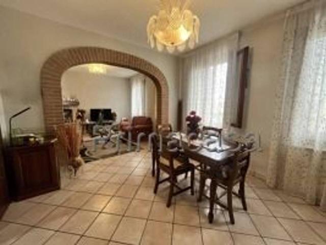Villa Schiera in vendita a Villanova Di Camposanpiero, Veneto