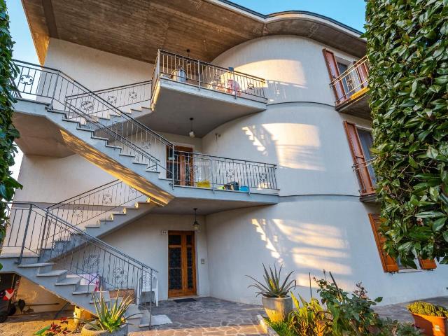 Villa Schiera in vendita a Unione di comuni Terre di Castelli, Savignano Sul Panaro