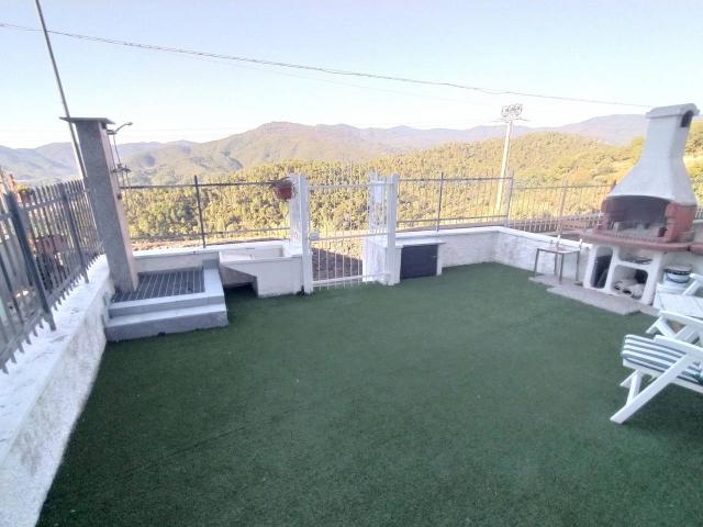 Villa Indipendente in vendita a Madonna del Monte, Albisola Capo