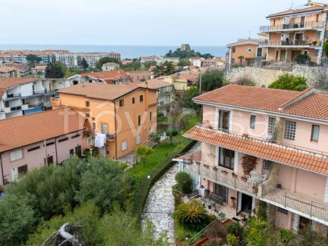 Villa Schiera in vendita a Monticello, Calabria