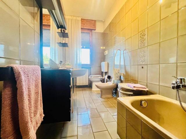 Villa Schiera in vendita a Tresinaro - Secchia, Re