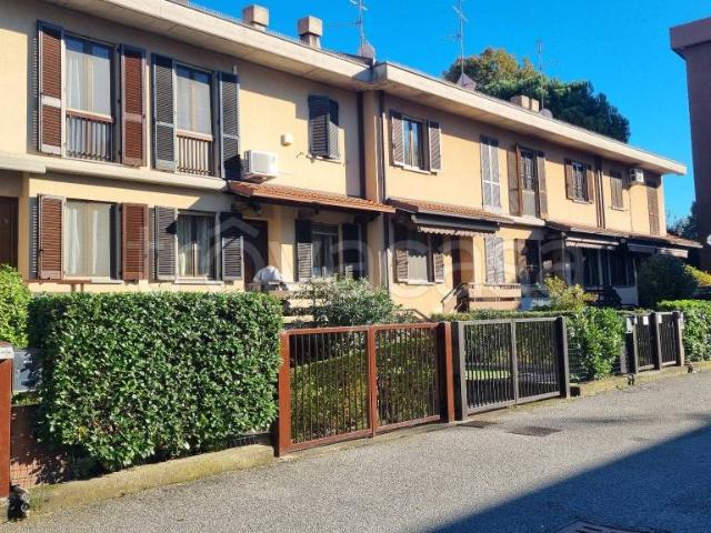 Villa Schiera in vendita a Senaghino, Senago