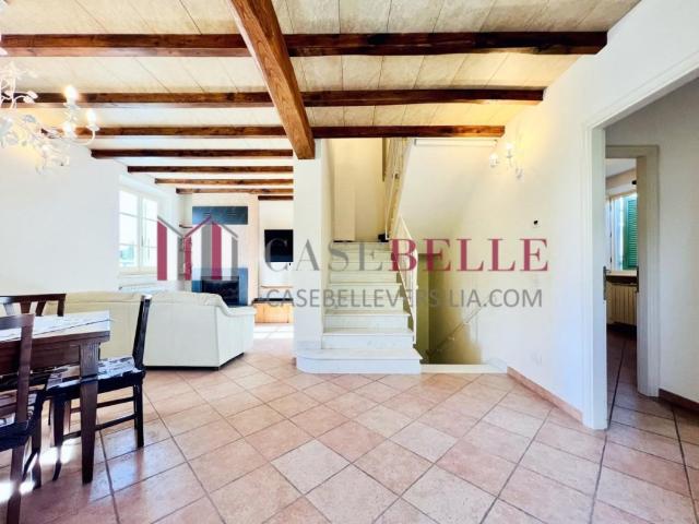 Villa Schiera in vendita a Pozzi, Seravezza