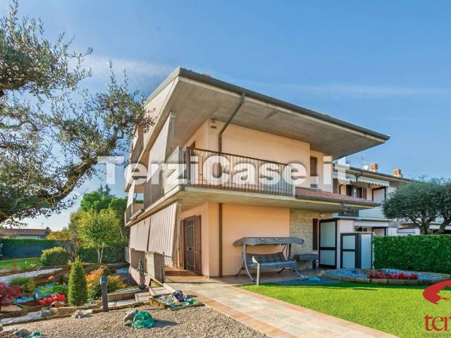 Villa Schiera in vendita a Paderno, Seriate