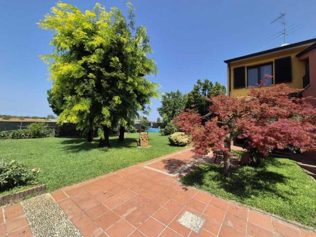 Appartamento in vendita a Sesto Ed Uniti, Lombardia
