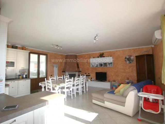 Villa Schiera in vendita a Pieve Di Sinalunga, Toscana