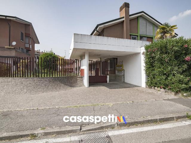 Villa Schiera in vendita a Siziano, Lombardia