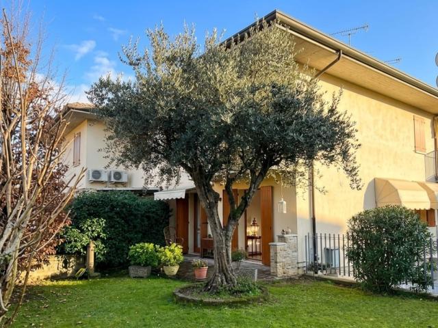Villa Schiera in vendita a Solferino, Lombardia