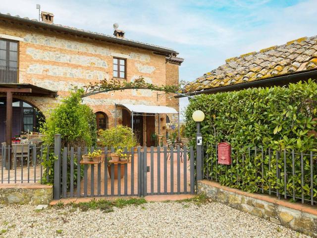 Villa Schiera in vendita a Sovicille, Toscana