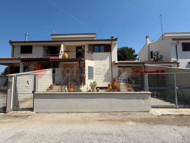Villa Schiera in vendita a Puglia, Taranto