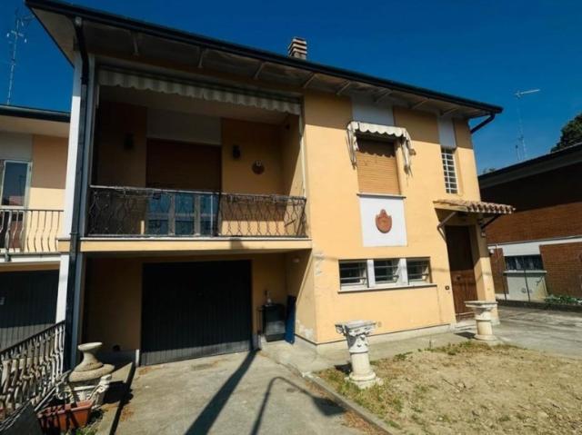 Villa Schiera in vendita a Marzole, Suzzara