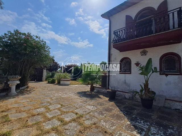 Villa Schiera in vendita a Terracina, Lazio