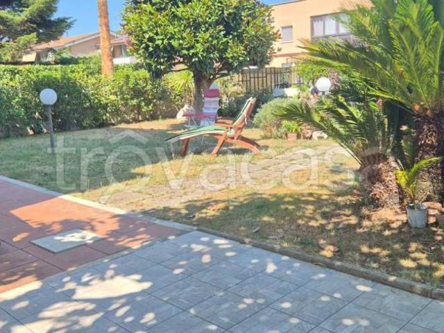 Villa Schiera in vendita a Terracina, Lazio