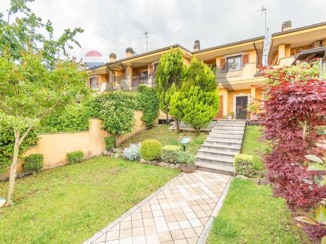 Villa Schiera in vendita a Roma Capitale, Lazio
