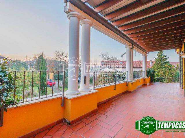 Villa Schiera in vendita a Torre D'isola, Lombardia